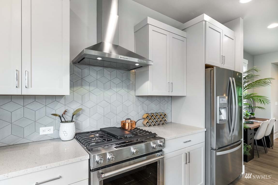 19520 3rd Drive Southeast, Unit 14 Bothell, WA 98012 - Photo 7 of 28 Gallery Image 7