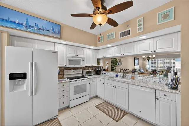 $359,900 | 1200 Country Club Drive, Unit 4405, Largo, FL 33771
