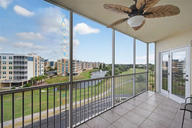 $359,900 | 1200 Country Club Drive, Unit 4405, Largo, FL 33771