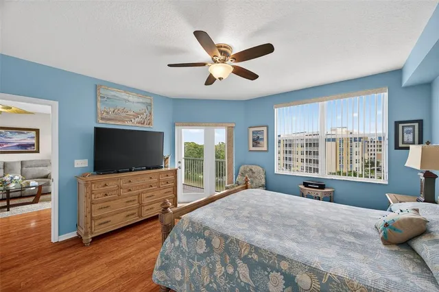 $359,900 | 1200 Country Club Drive, Unit 4405, Largo, FL 33771