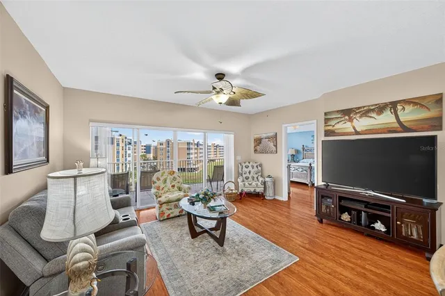 $359,900 | 1200 Country Club Drive, Unit 4405, Largo, FL 33771