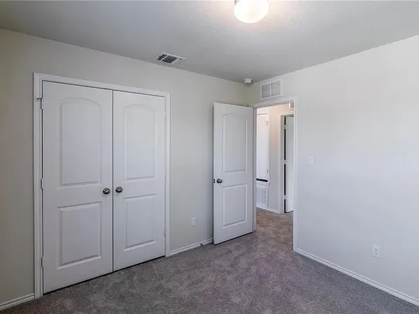 $2,100 | 1525 Cliffbrake Way, Georgetown, TX 78626