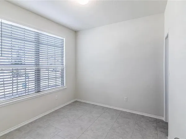 $2,100 | 1525 Cliffbrake Way, Georgetown, TX 78626