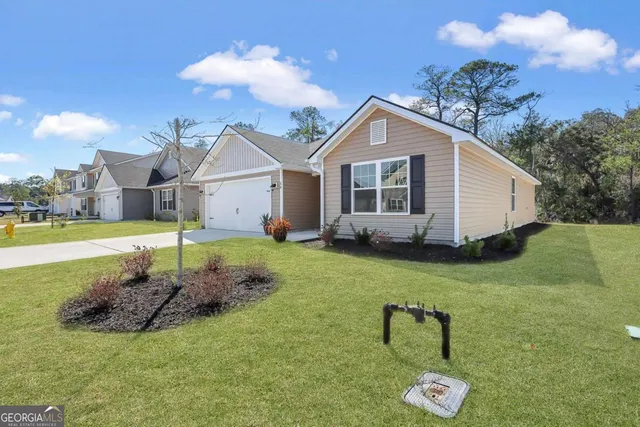 $2,250 | 56 Hayden Drive, St. Marys, GA 31558