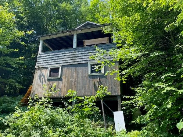 $218,500 | 43 Newbury Heights Road, Newbury, NH 03255