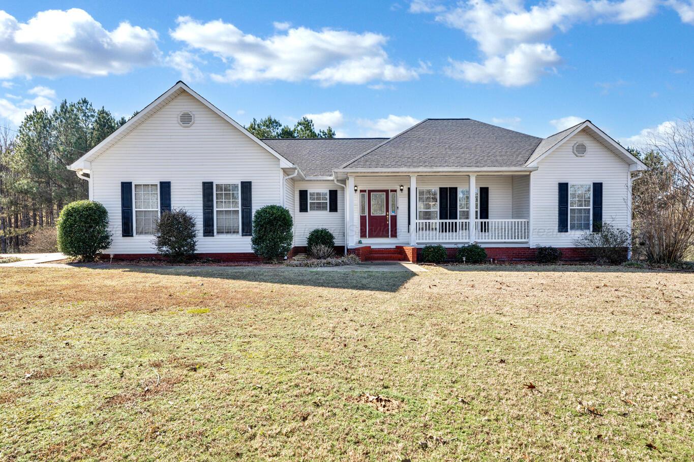 837 Edgil Road Jasper, AL 35503 - Photo 1 of 45 front