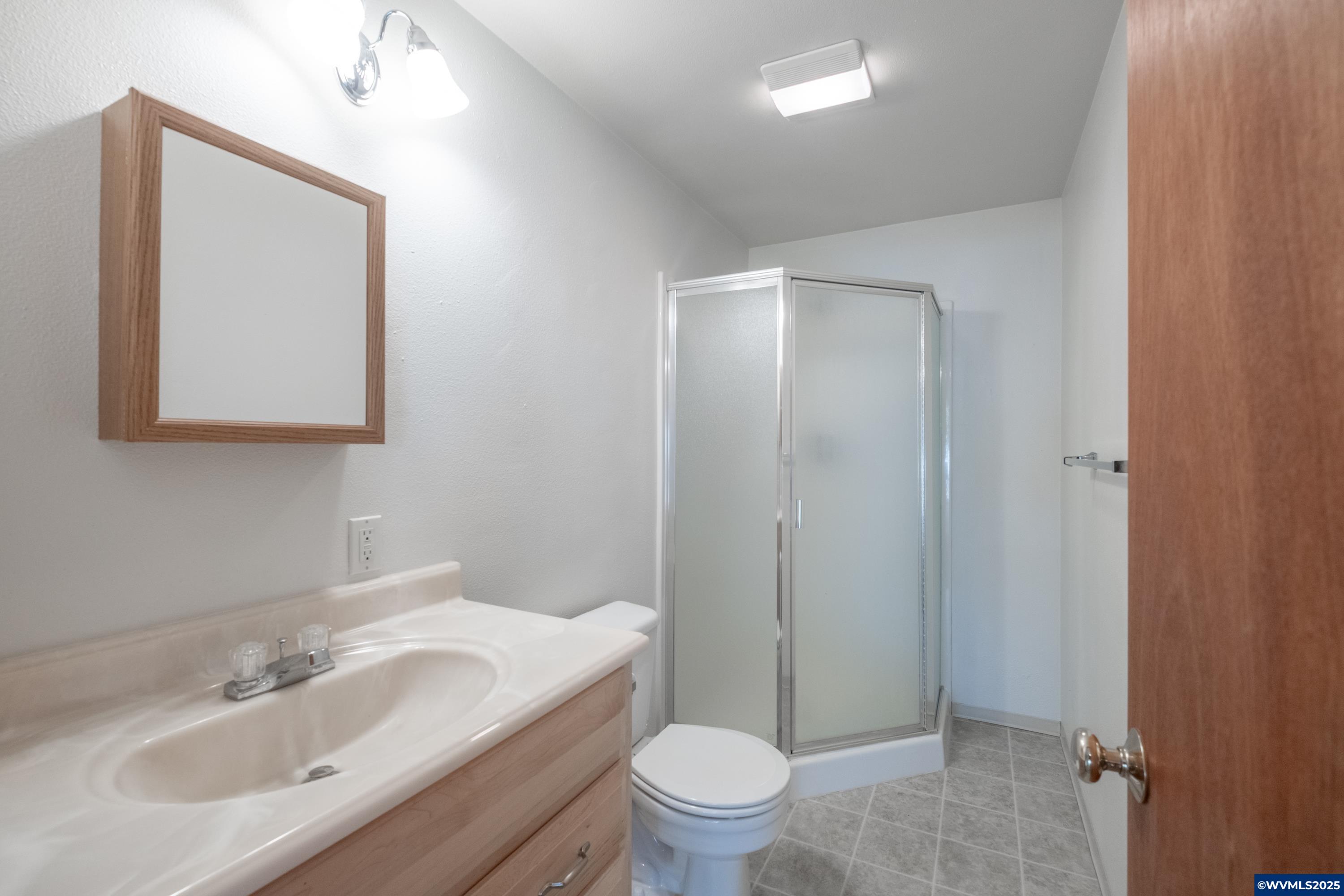 1825 Walker Road Northeast Salem, OR 97305 - Photo 27 of 50