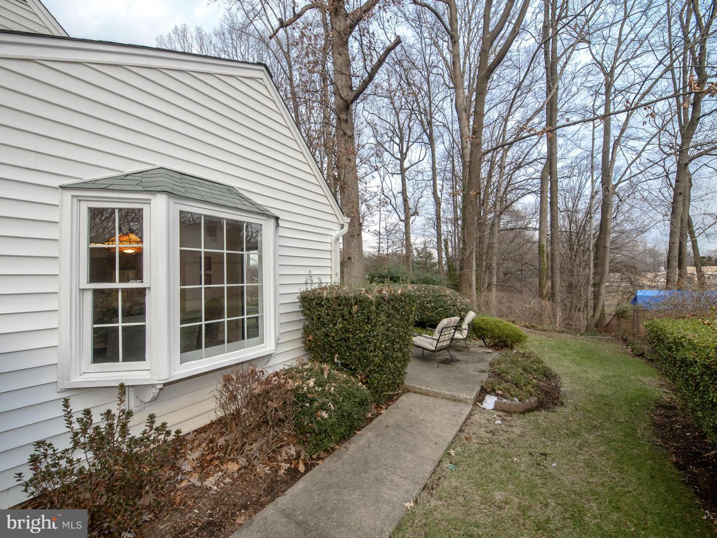 8620 Victoria Road Springfield, VA 22151 - Photo 26 of 29 Exterior (General)