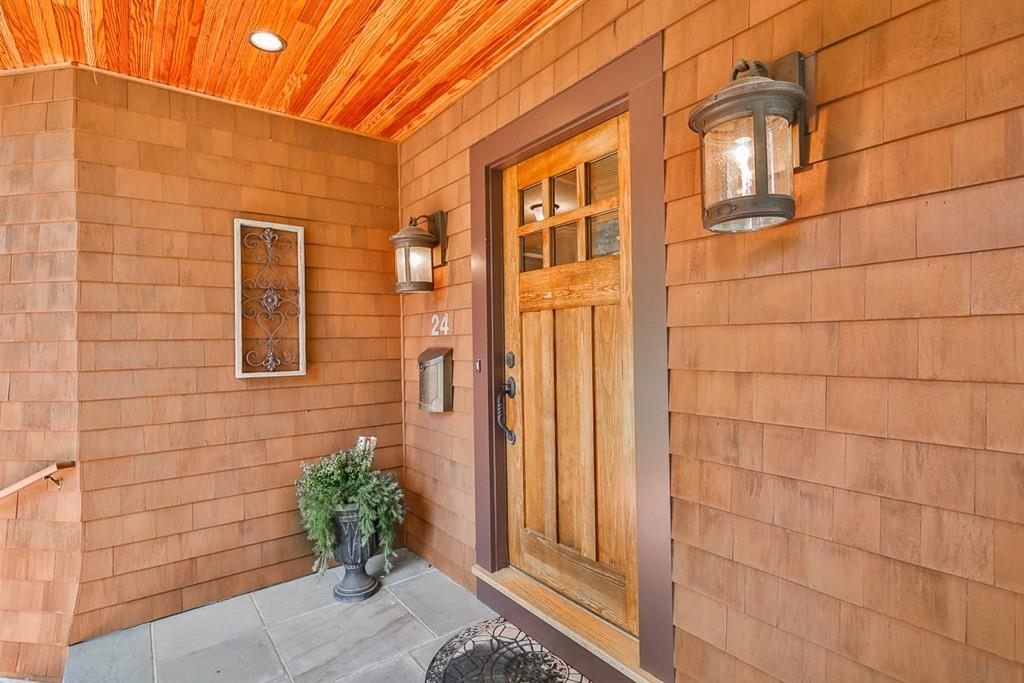 24 Rumford Road Lexington, MA 02420 - Photo 4 of 40 Gallery Image 4