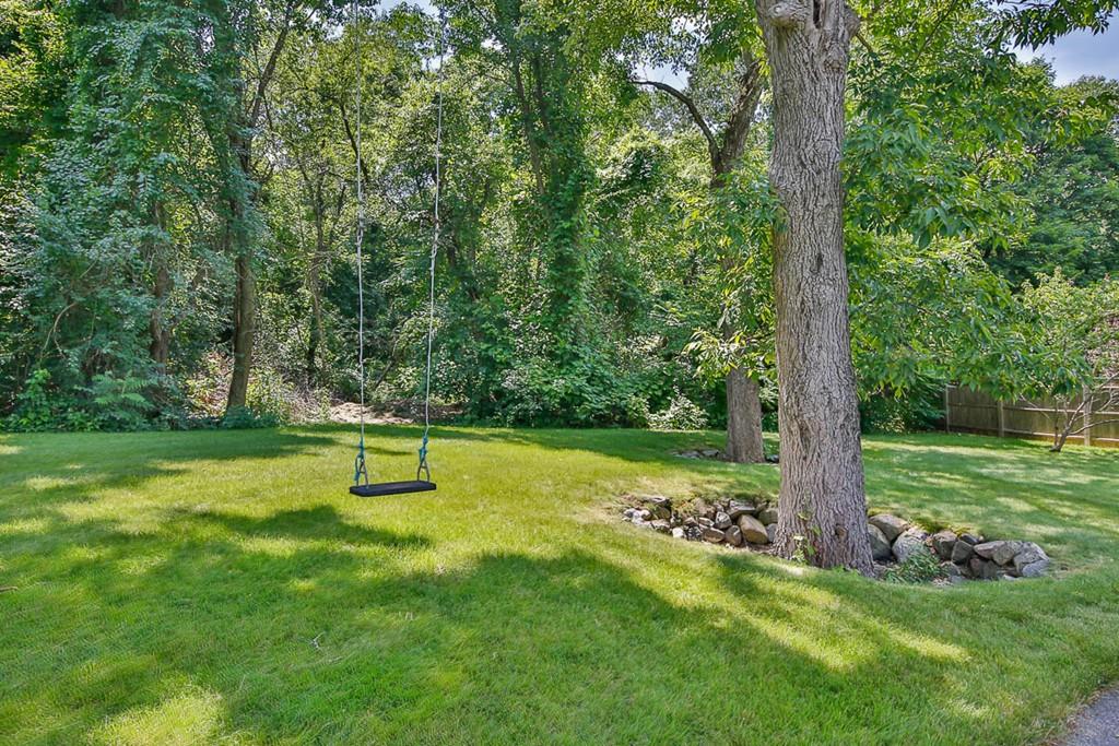 24 Rumford Road Lexington, MA 02420 - Photo 7 of 40 Gallery Image 7