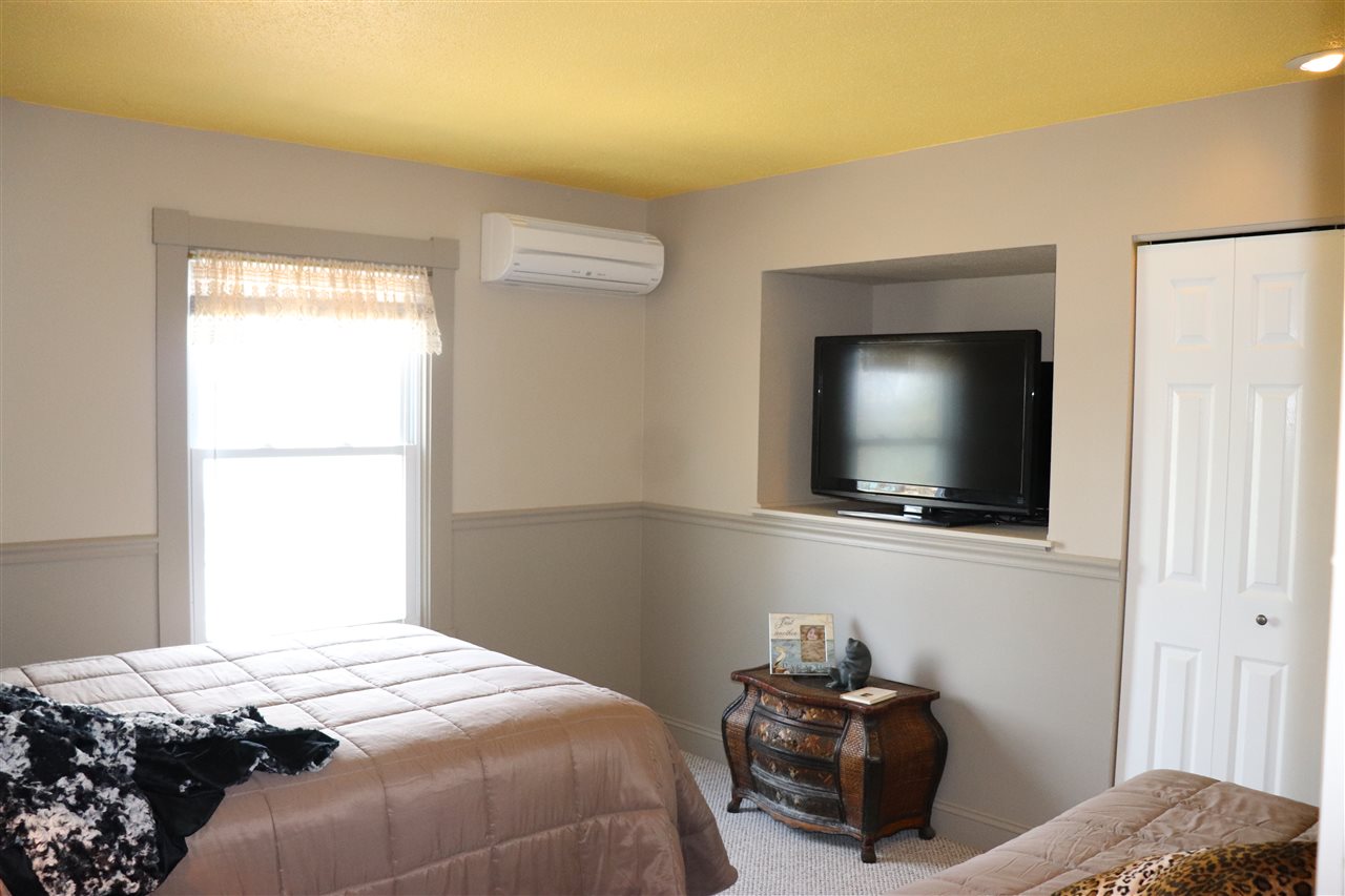 9921 Center Road Traverse City, MI 49686 - Photo 24 of 35 1845456-23.JPG