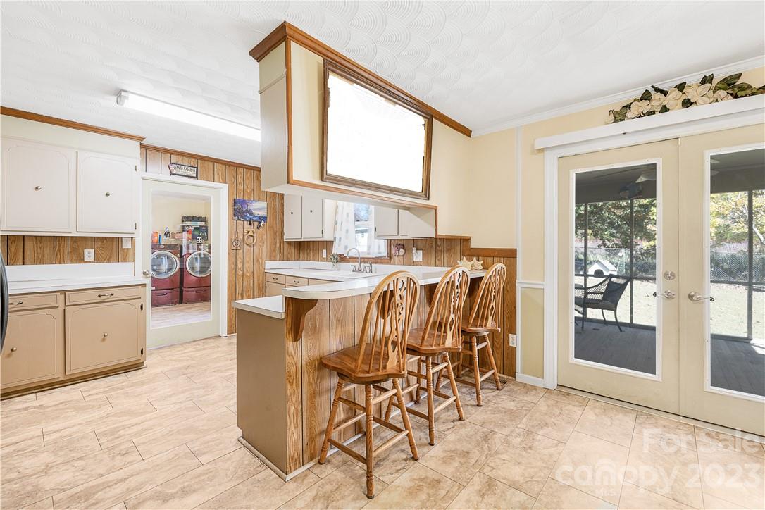 1609 Sandy Park Road Lincolnton, NC 28092 - Photo 13 of 41 Gallery Image 13