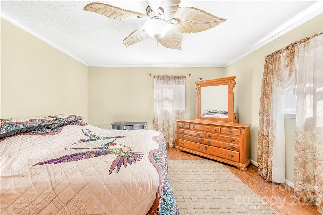 1609 Sandy Park Road Lincolnton, NC 28092 - Photo 18 of 41 Gallery Image 18