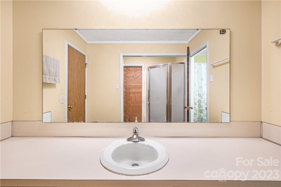 1609 Sandy Park Road Lincolnton, NC 28092 - Photo 21 of 41 Gallery Image 21