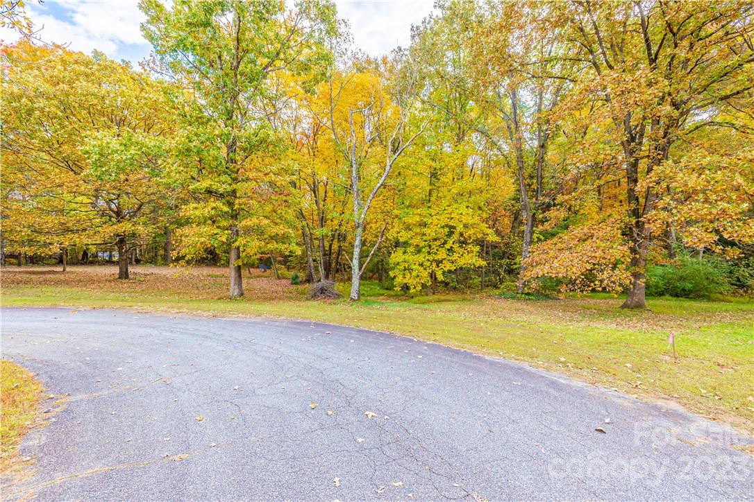 1609 Sandy Park Road Lincolnton, NC 28092 - Photo 33 of 41 Gallery Image 33