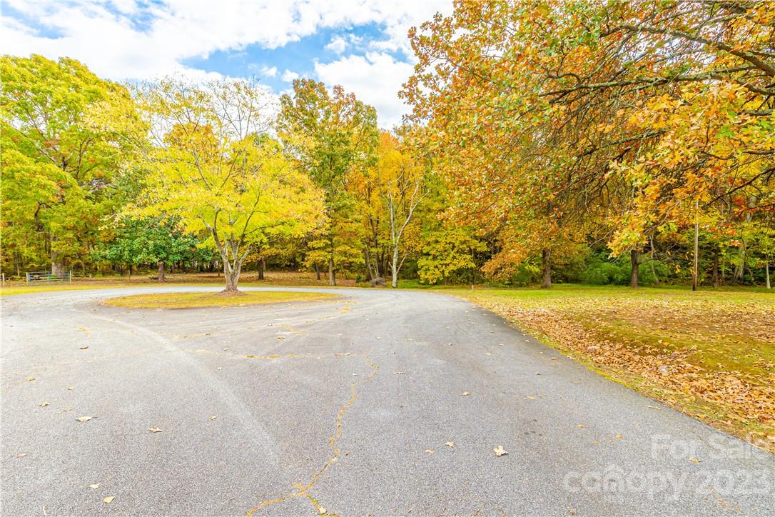 1609 Sandy Park Road Lincolnton, NC 28092 - Photo 35 of 41 Gallery Image 35