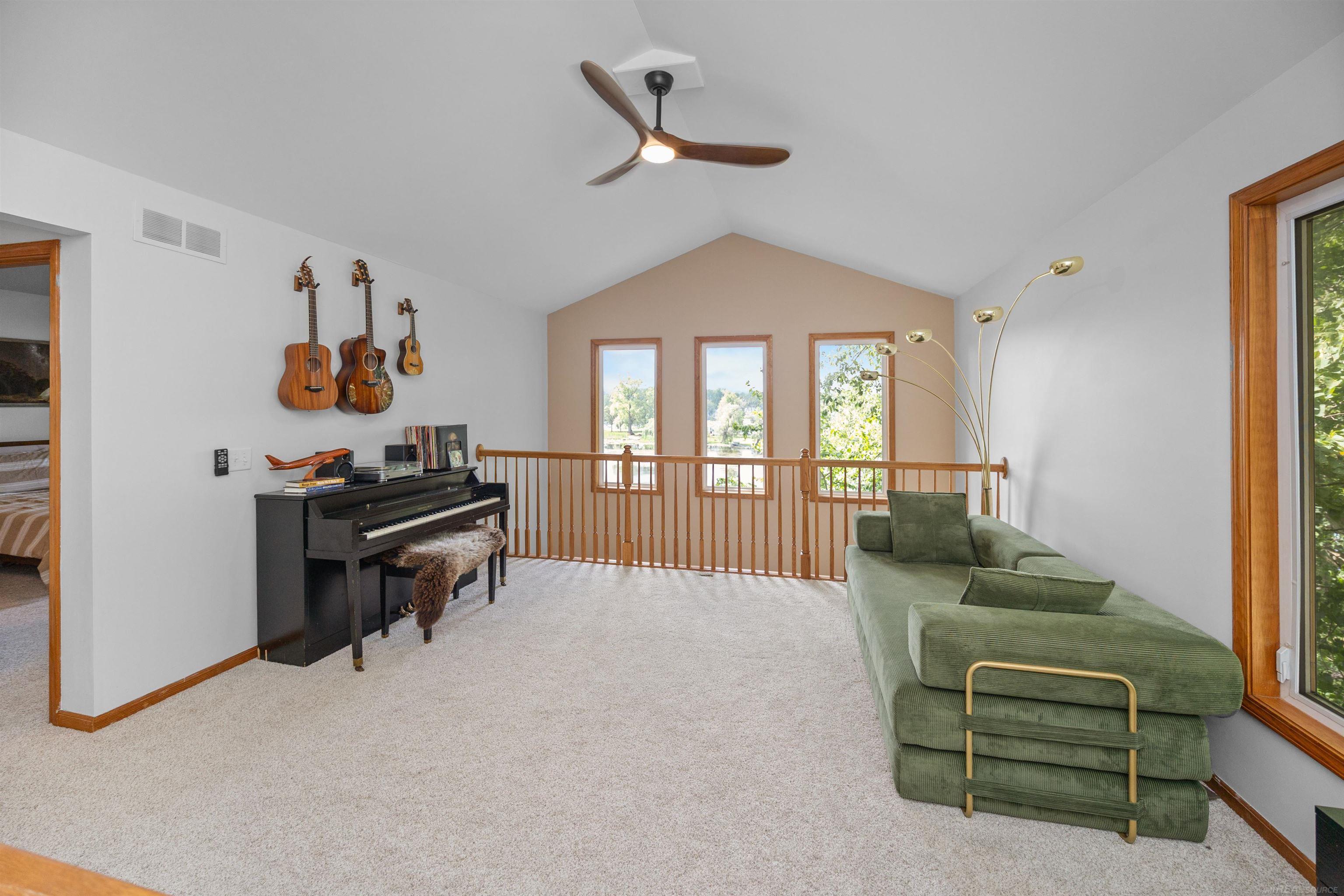 8970 River Valley Road Brighton, MI 48116 - Photo 22 of 39 Gallery Image 22