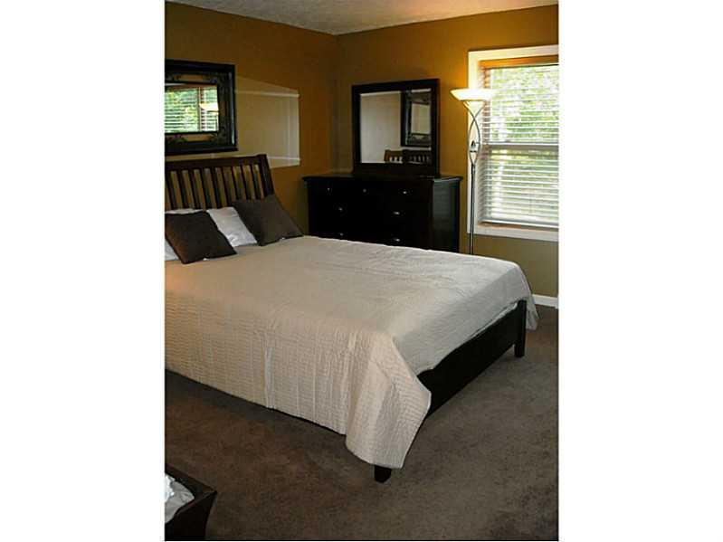 432 Gums Run Road Aliquippa, PA 15001 - Photo 11 of 22 Master Bedroom.