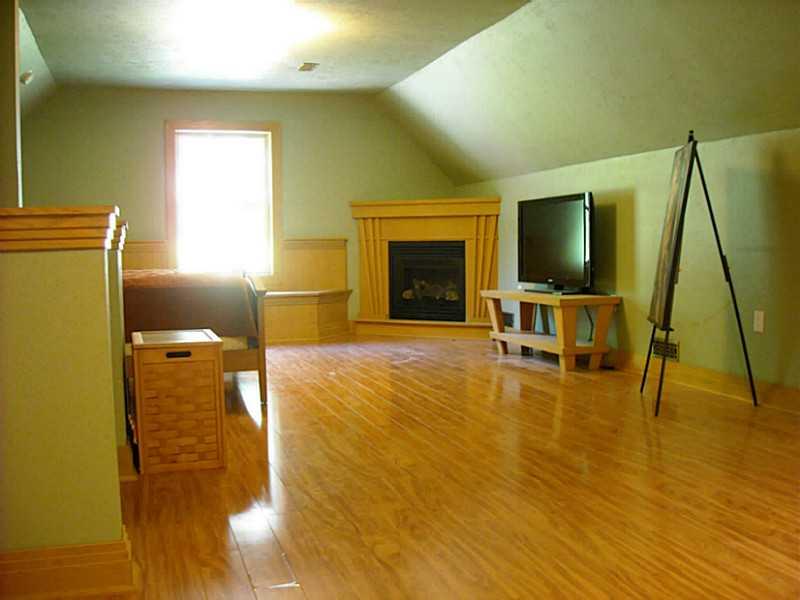 432 Gums Run Road Aliquippa, PA 15001 - Photo 15 of 22 Bedroom.