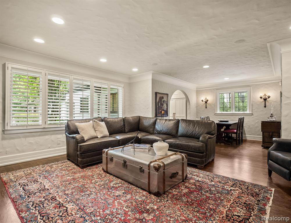 404 Linden Road Birmingham, MI 48009 - Photo 12 of 51