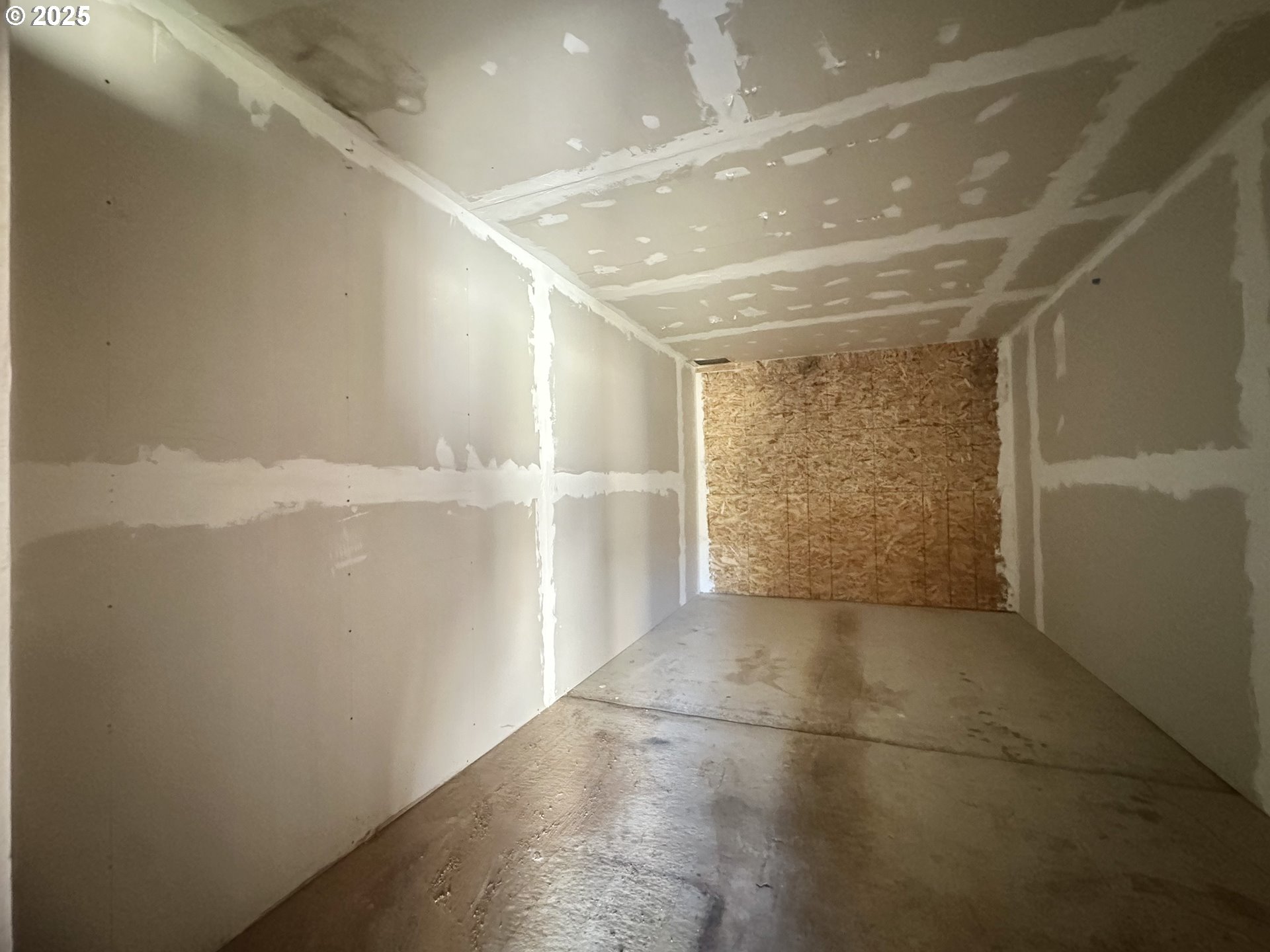 24275 Bunn Creek Road Cloverdale, OR 97112 - Photo 28 of 32 a view of empty room