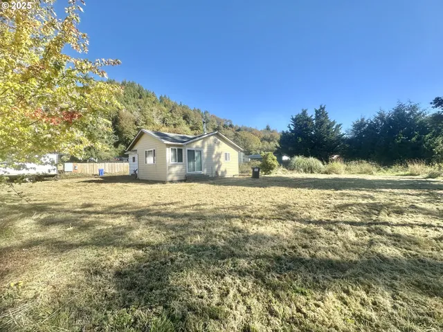 $285,000 | 24275 Bunn Creek Road, Cloverdale, OR 97112