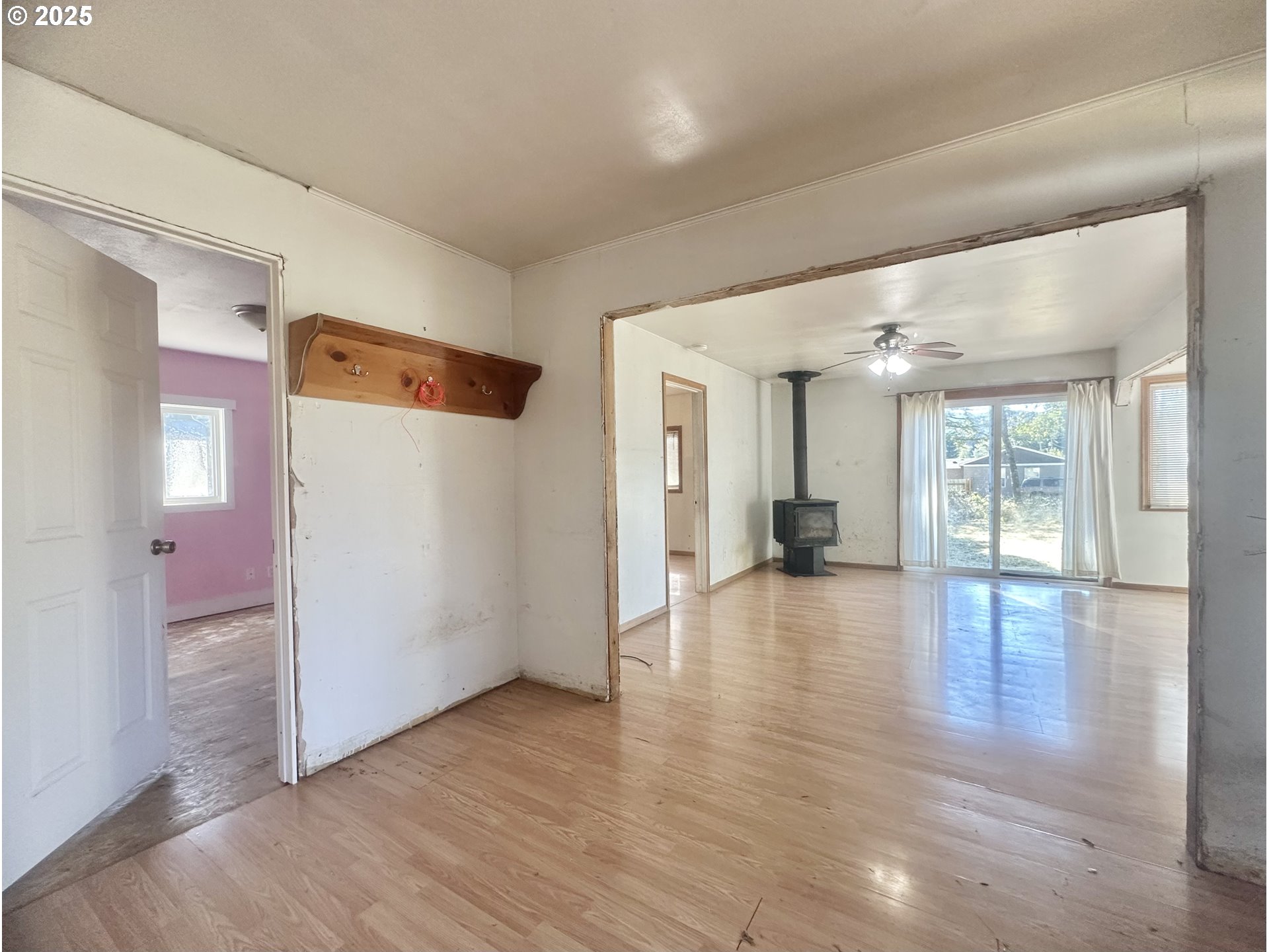 24275 Bunn Creek Road Cloverdale, OR 97112 - Photo 9 of 32 a view of an entryway of a house
