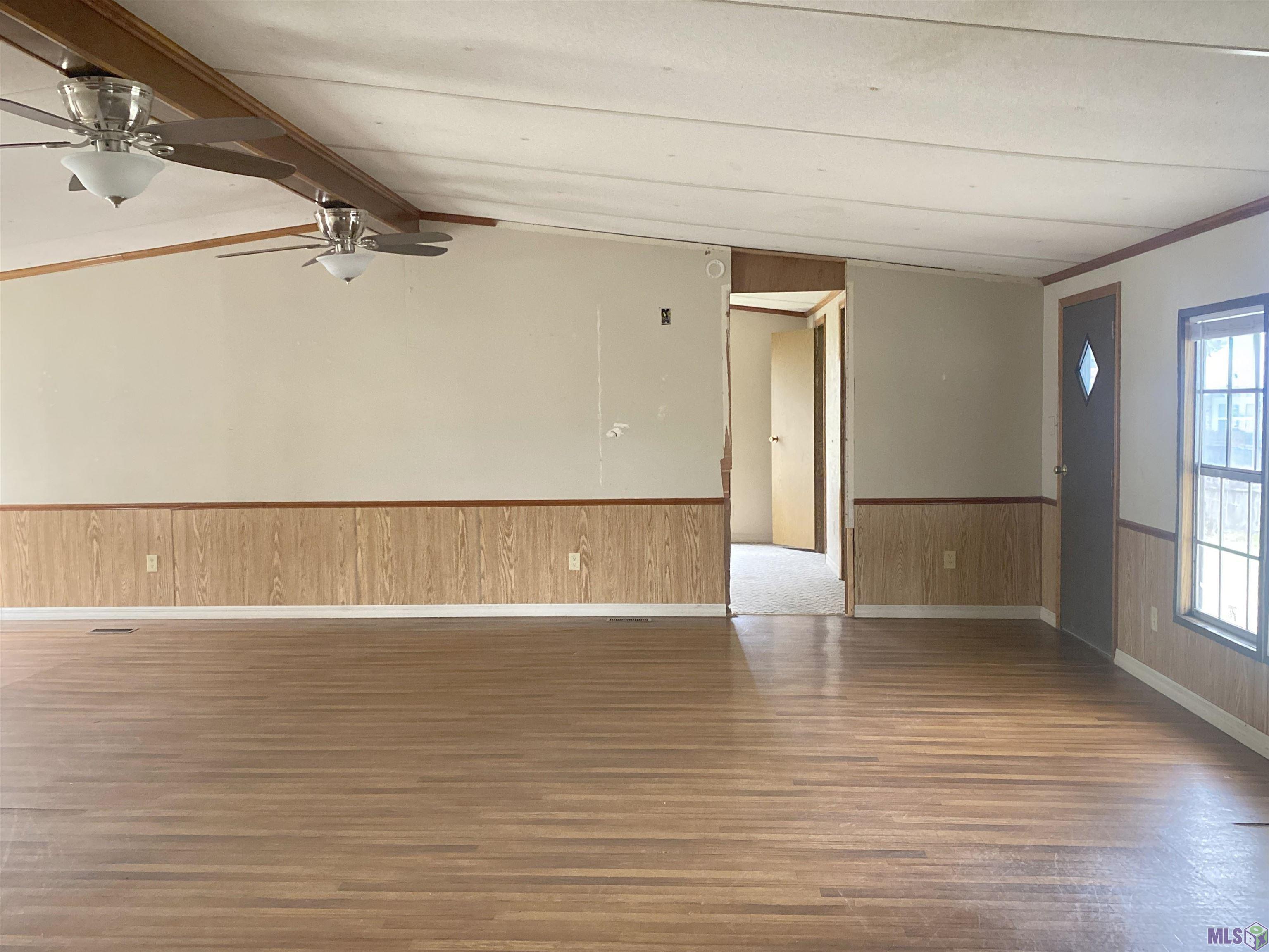 7706 River Ridge Drive Denham Springs, LA 70706 - Photo 5 of 19