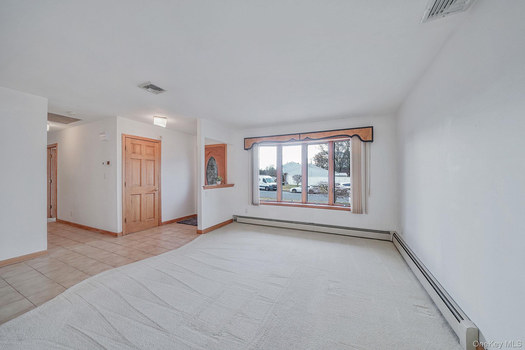 52 San Rafael Avenue Holbrook, NY 11741 - Photo 21 of 46