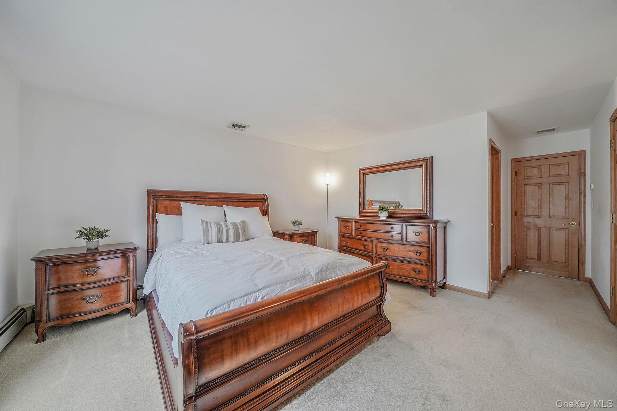 52 San Rafael Avenue Holbrook, NY 11741 - Photo 23 of 46