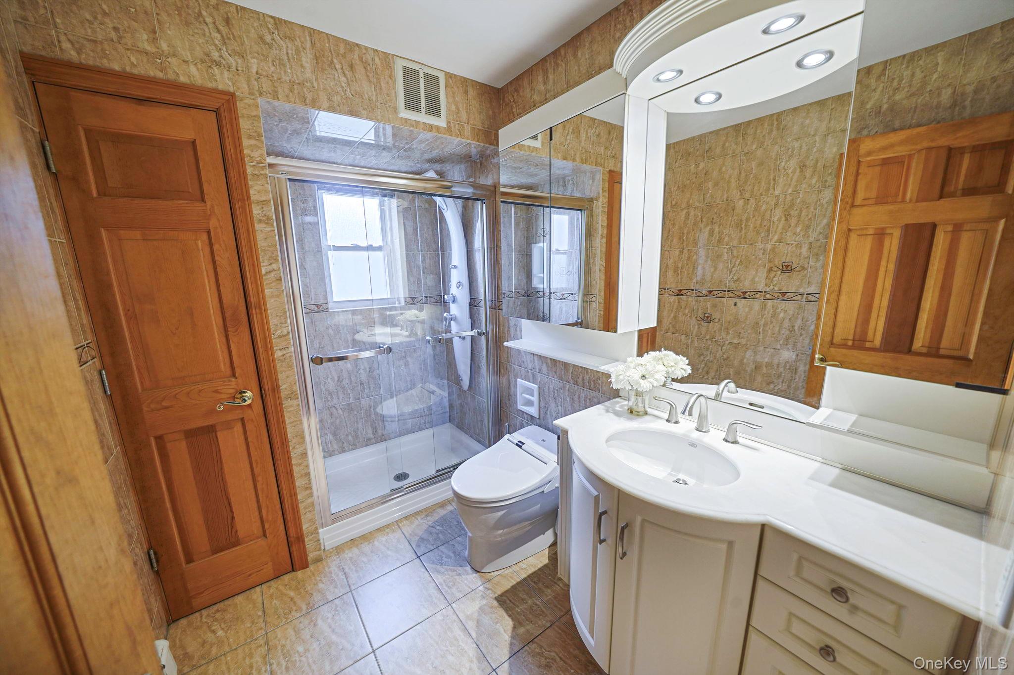 52 San Rafael Avenue Holbrook, NY 11741 - Photo 24 of 46