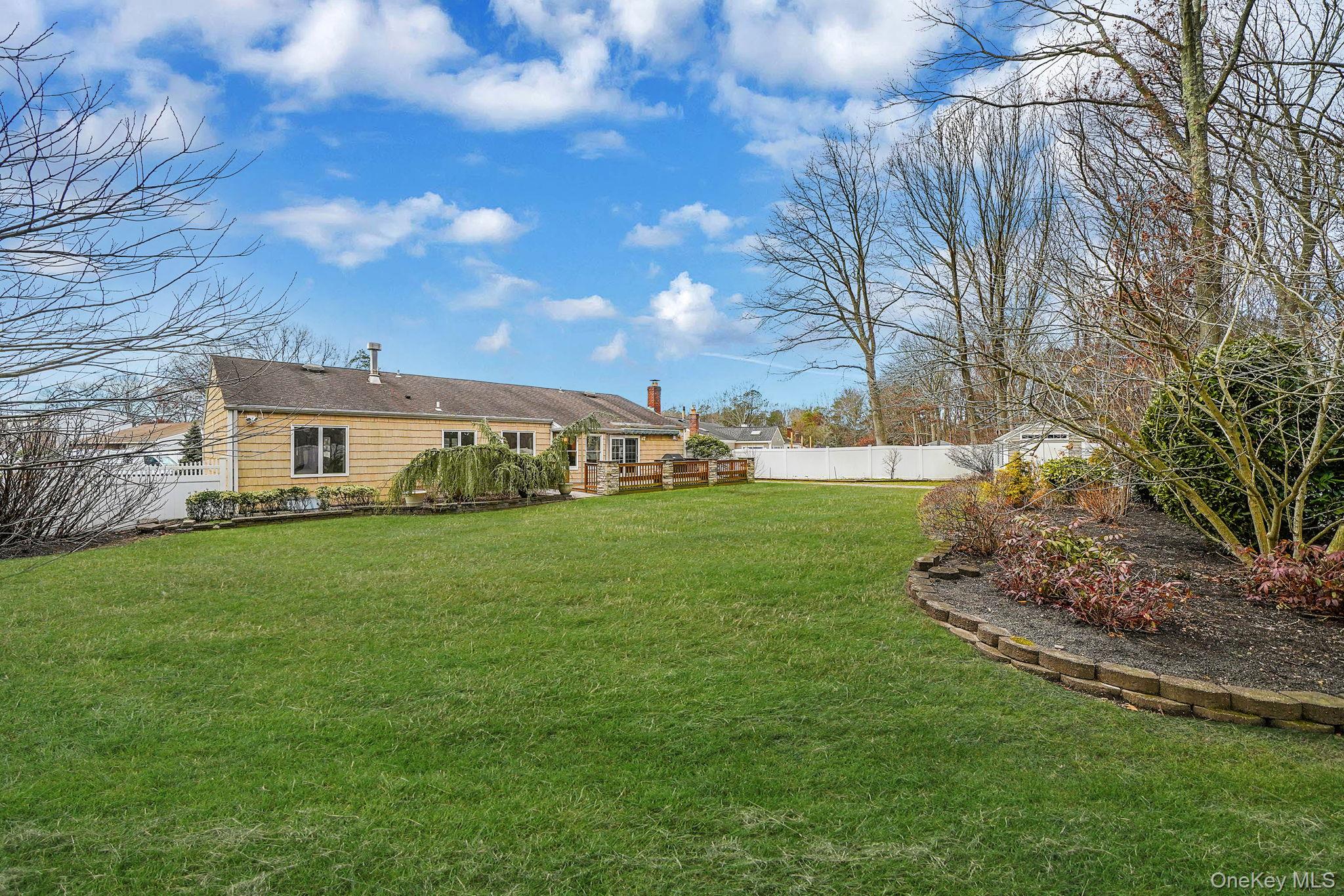 52 San Rafael Avenue Holbrook, NY 11741 - Photo 31 of 46