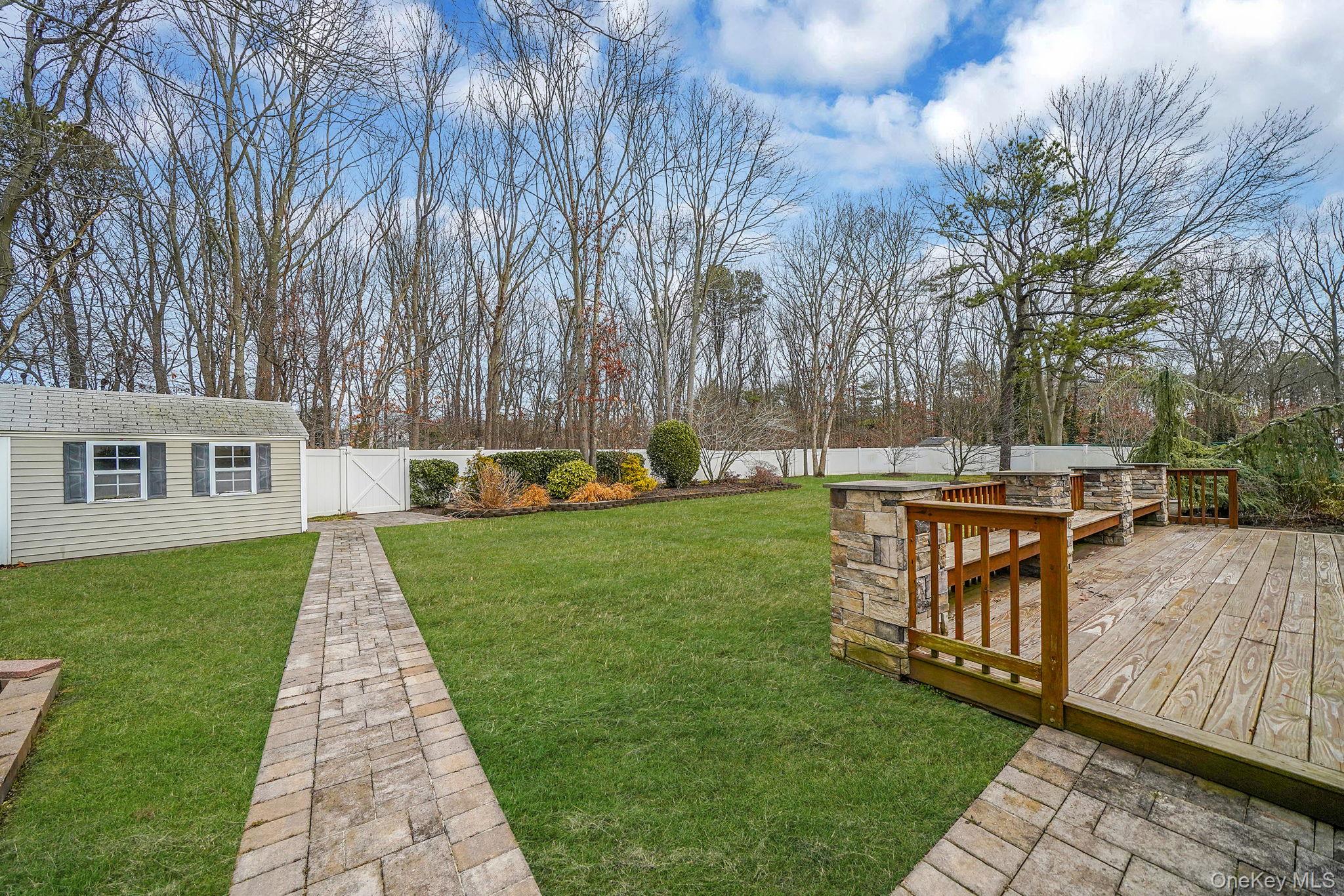 52 San Rafael Avenue Holbrook, NY 11741 - Photo 34 of 46