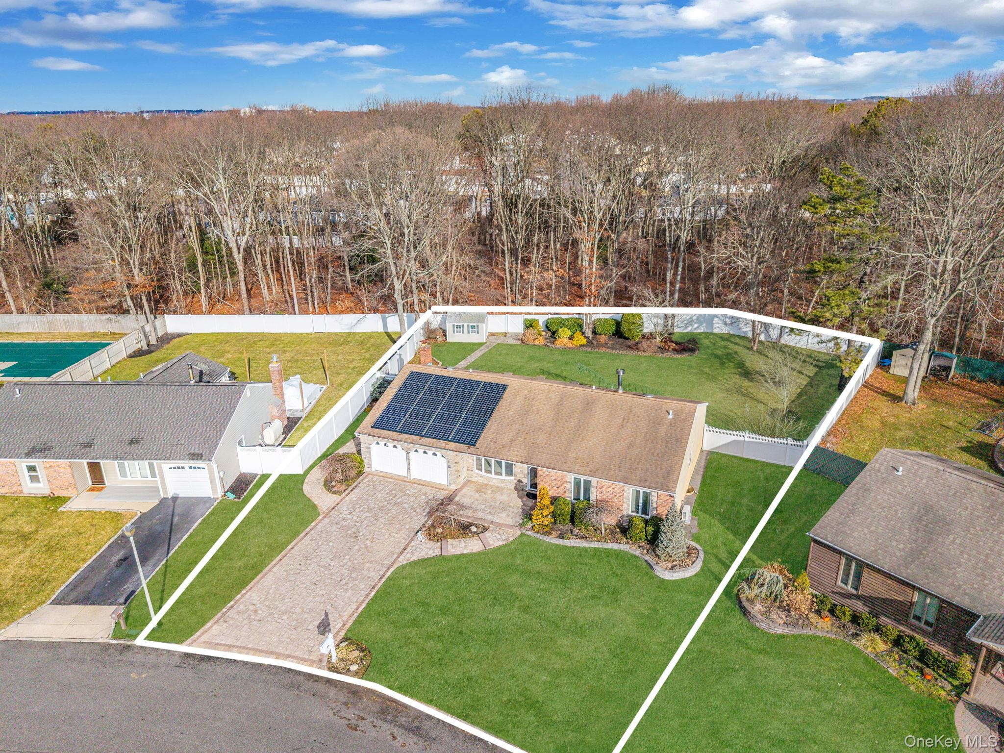 52 San Rafael Avenue Holbrook, NY 11741 - Photo 8 of 46