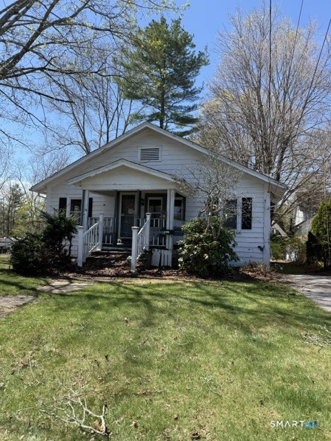 11 Cottage Street Putnam, CT 06260 - Photo 1 of 12