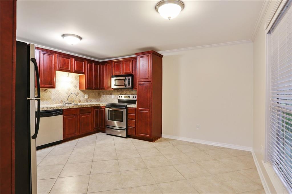 3013 Ridgelake Drive, Unit 107 Metairie, LA 70002 - Photo 4 of 11