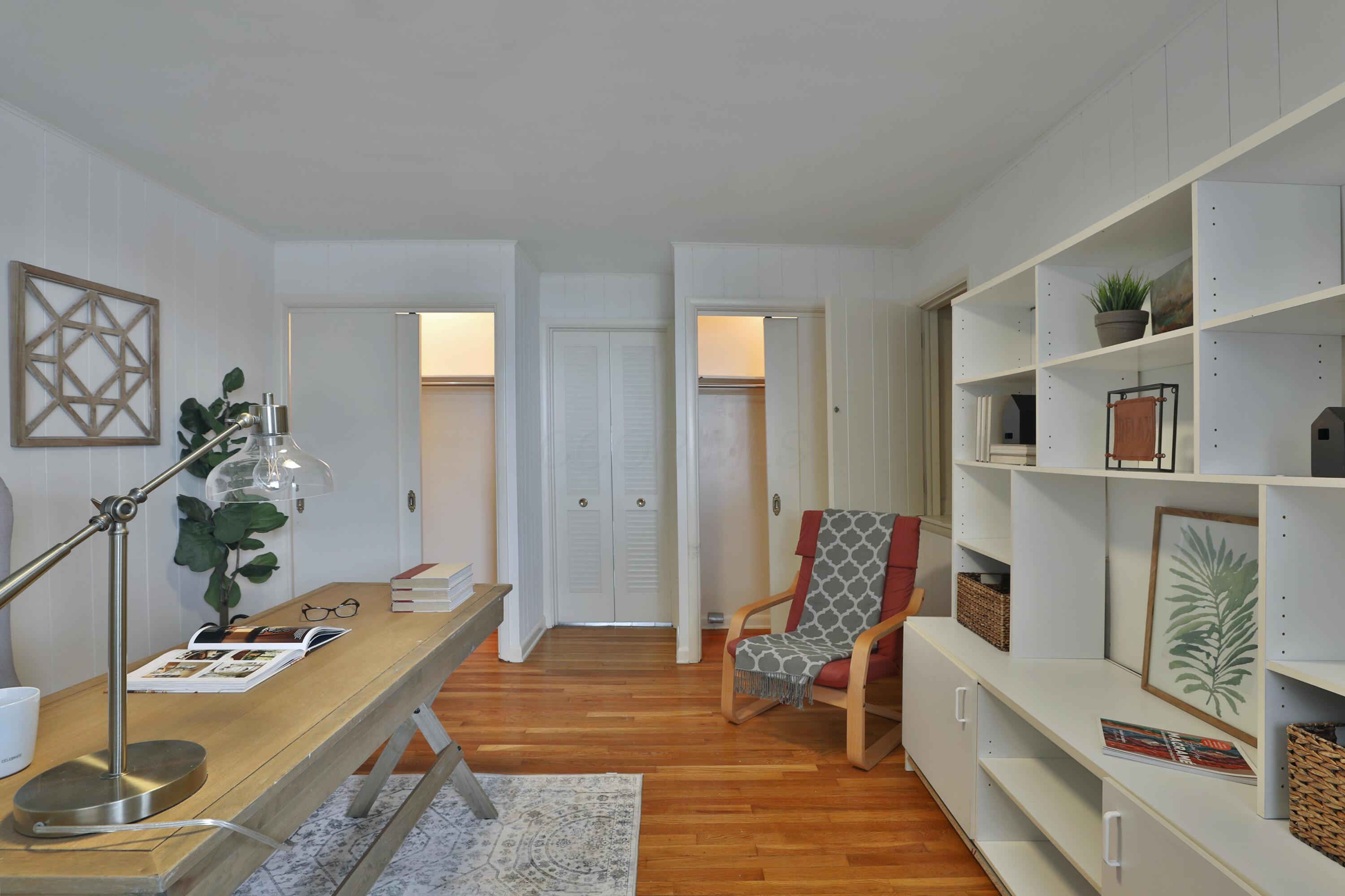 656 South Kellner Road Columbus, OH 43209 - Photo 26 of 55 View of 2 double closets with door to foyer closed in the middle