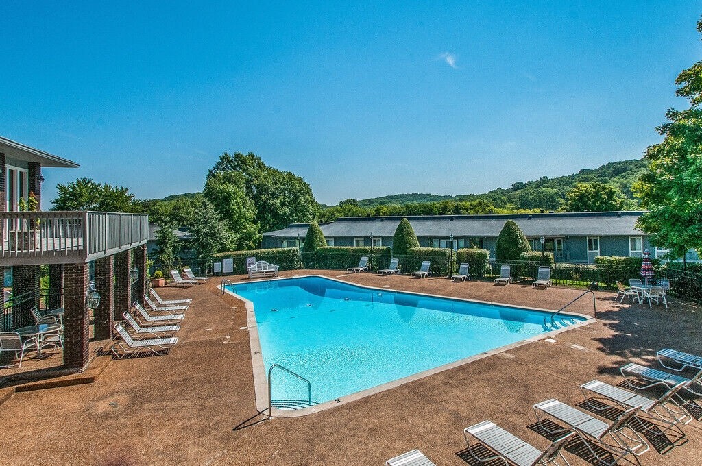 21 Vaughns Gap Road, Unit 4 Nashville, TN 37205 - Photo 36 of 38