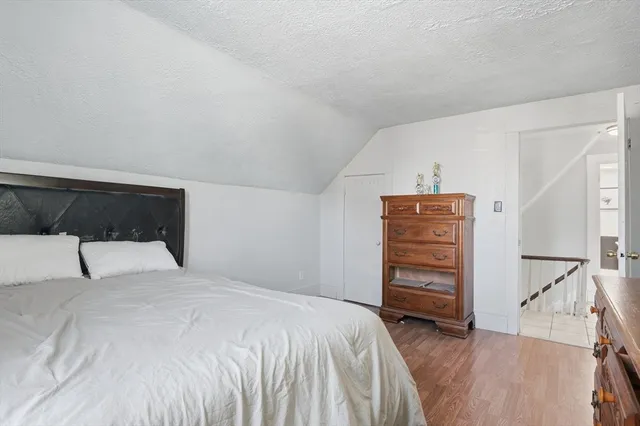 $390,000 | 5 Ripley Place, Worcester, MA 01610