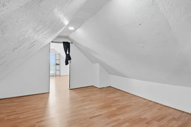 $390,000 | 5 Ripley Place, Worcester, MA 01610