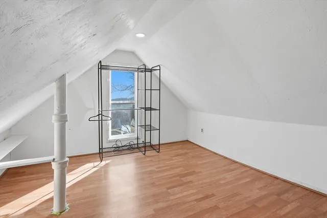 $390,000 | 5 Ripley Place, Worcester, MA 01610