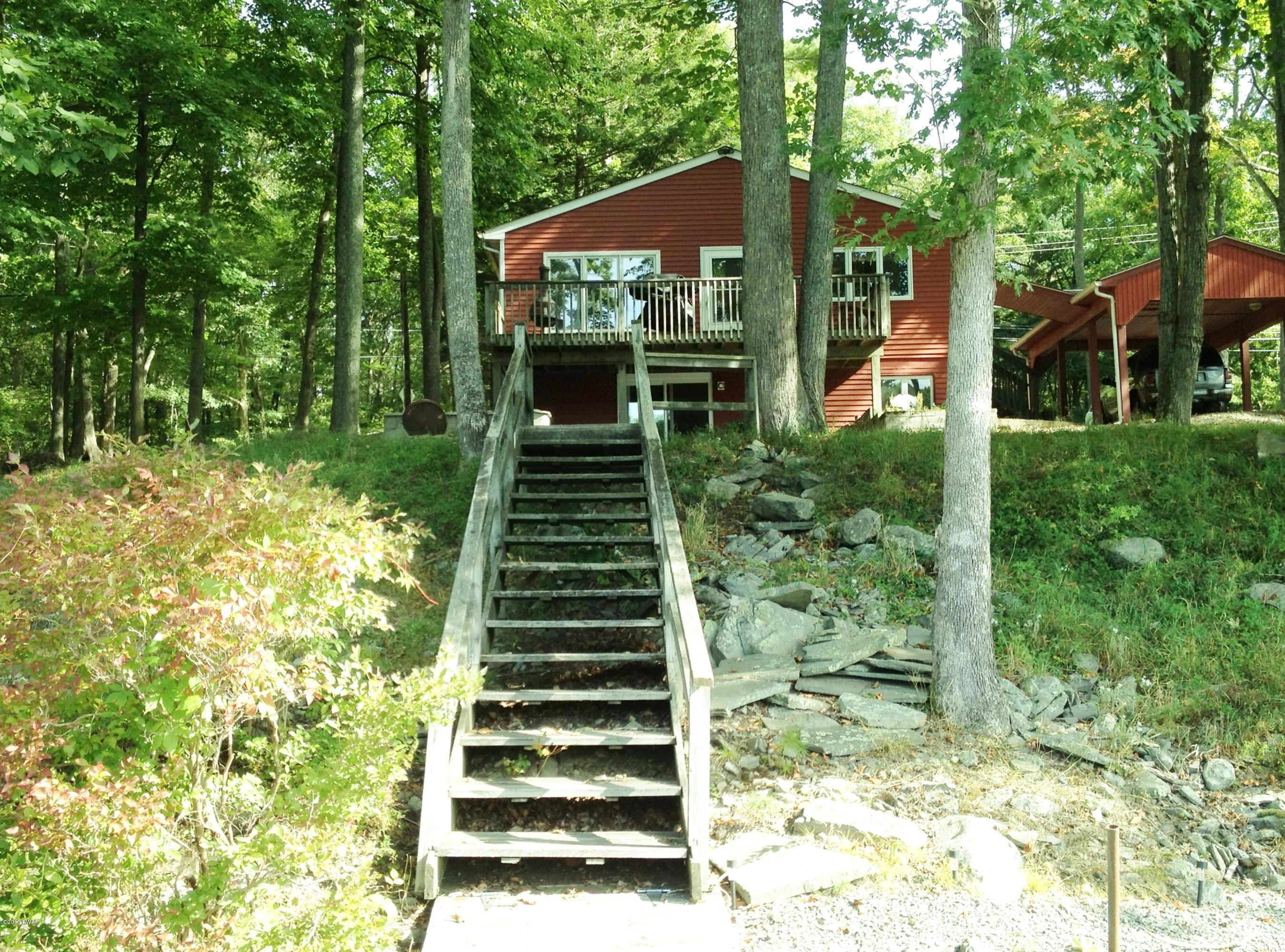 452 Log Tavern Road Milford, PA 18337 - Photo 6 of 21 Gallery Image 6