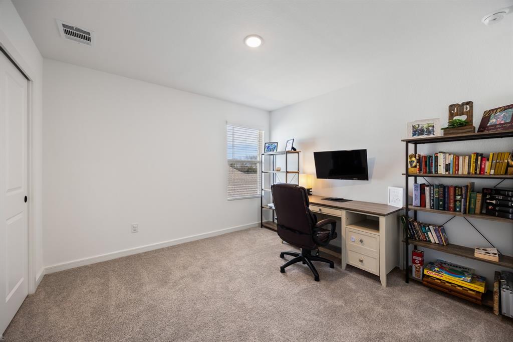 2233 Maple Ridge Drive Van Alstyne, TX 75495 - Photo 22 of 34