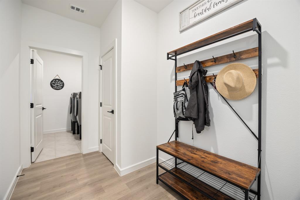 2233 Maple Ridge Drive Van Alstyne, TX 75495 - Photo 31 of 34