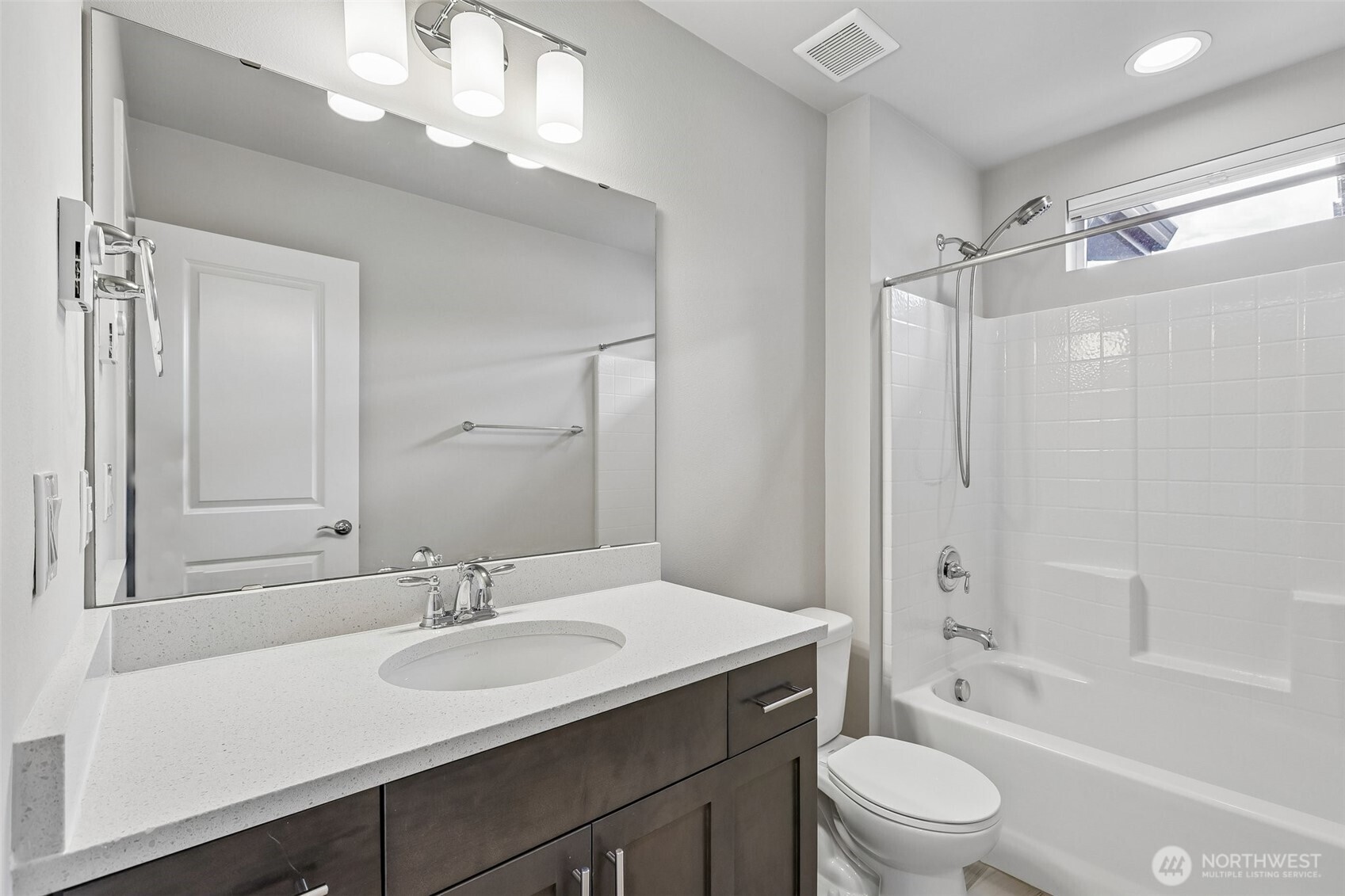 615 238th Street Southeast, Unit D Bothell, WA 98021 - Photo 29 of 37