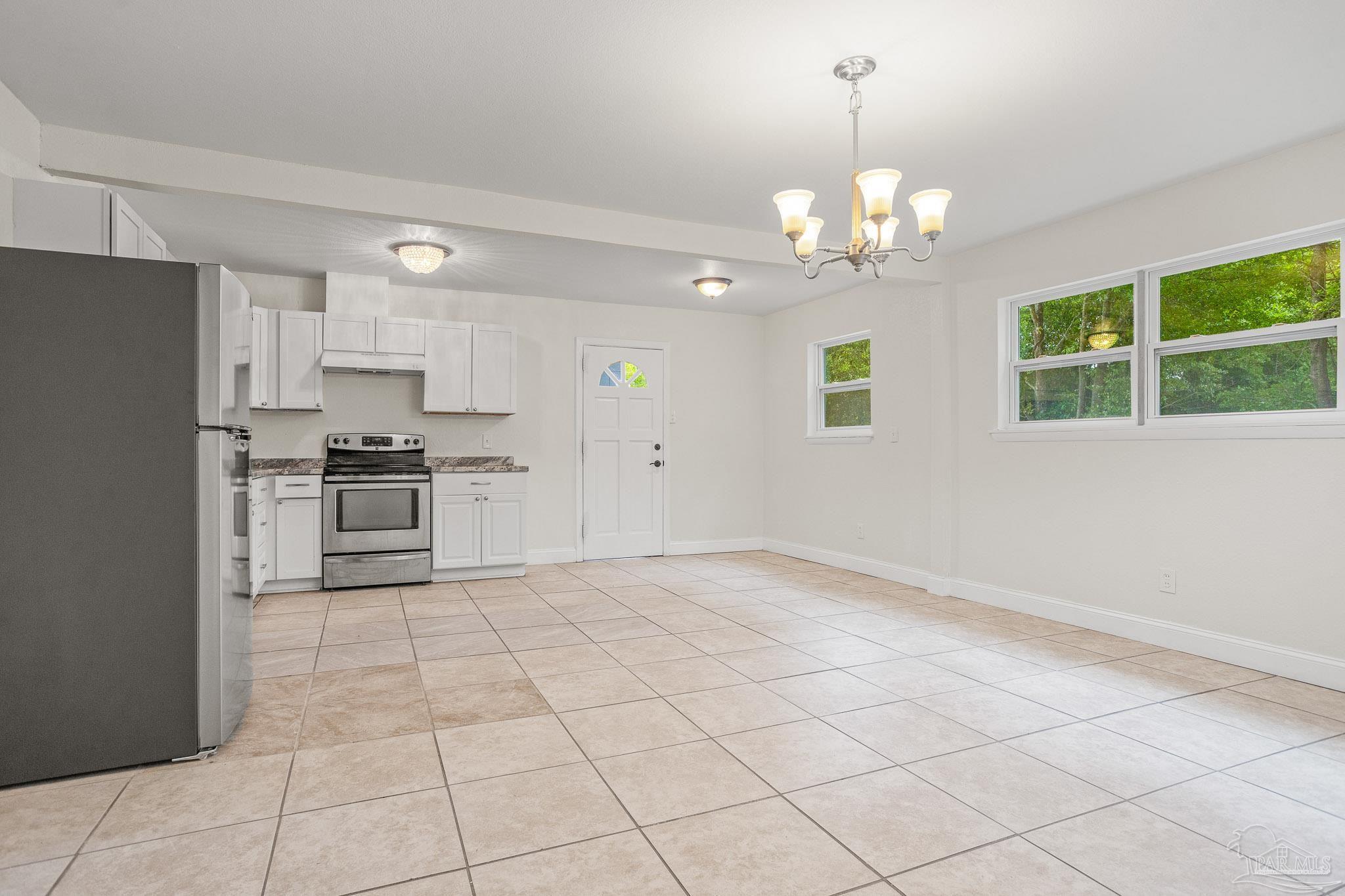 911 East Montclair Road Pensacola, FL 32505 - Photo 14 of 38 Gallery Image 14