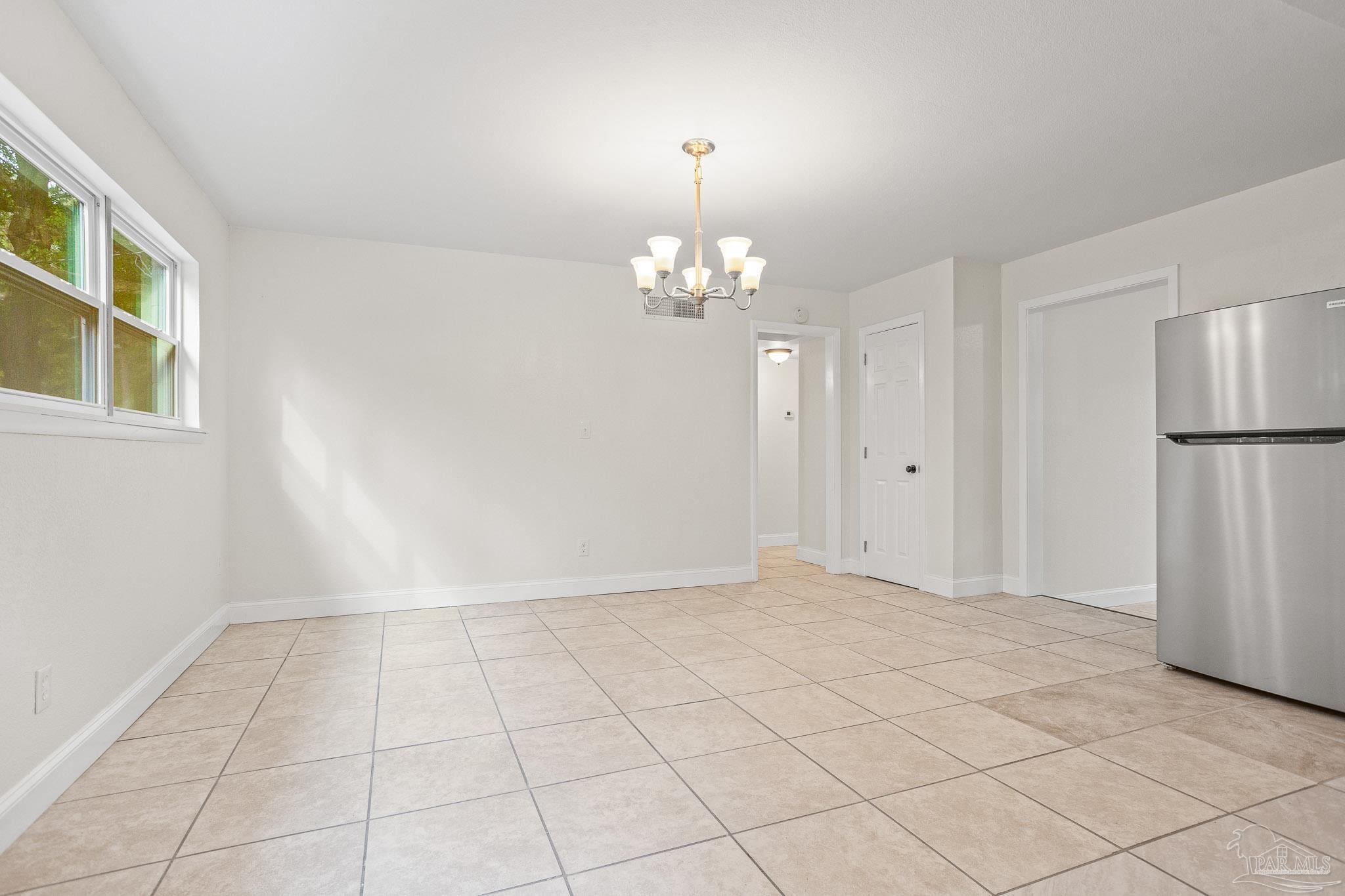 911 East Montclair Road Pensacola, FL 32505 - Photo 17 of 38 Gallery Image 17