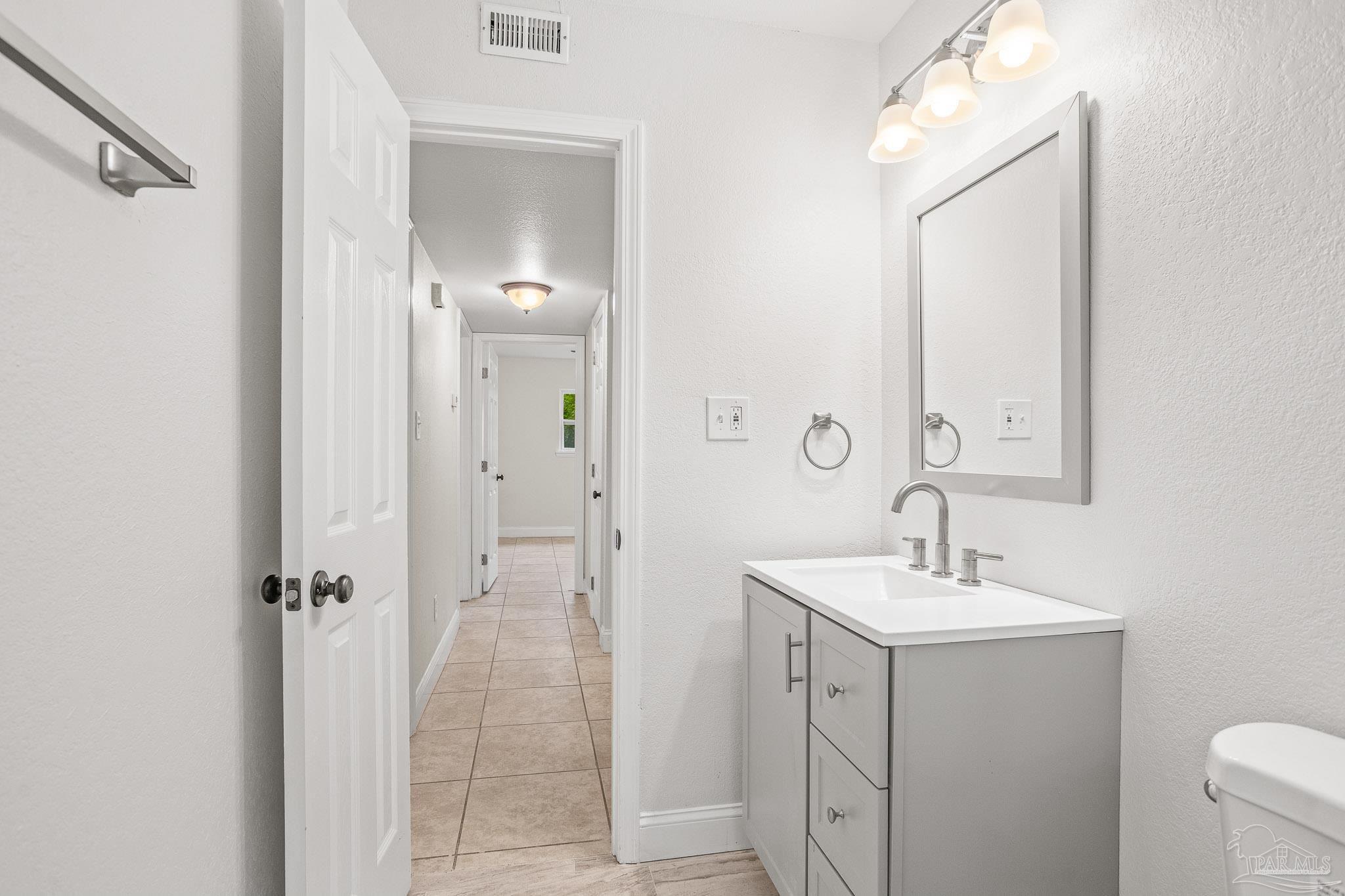 911 East Montclair Road Pensacola, FL 32505 - Photo 25 of 38 Gallery Image 25