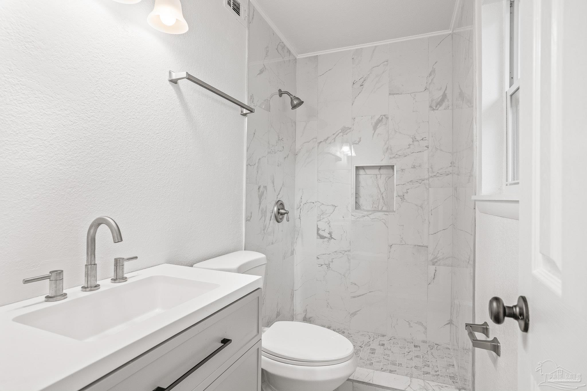 911 East Montclair Road Pensacola, FL 32505 - Photo 34 of 38 Gallery Image 34