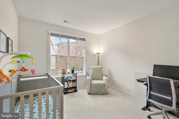 $873,500 | 7461 Backett Wood Terrace, Unit 1213, McLean, VA 22102